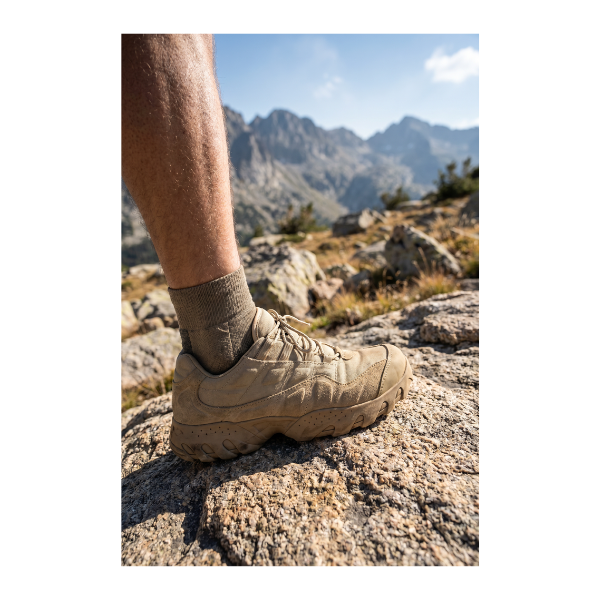 Premium Outdoor Hiking Shoes – All-Terrain Trekking Boots & Tactical Trail Shoes